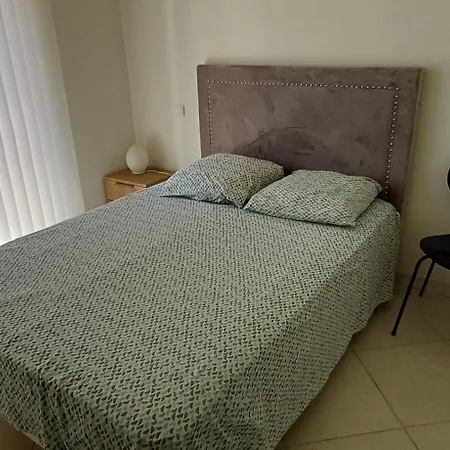 3 Pieces Climatisees Dans Avec Piscine Apartment *